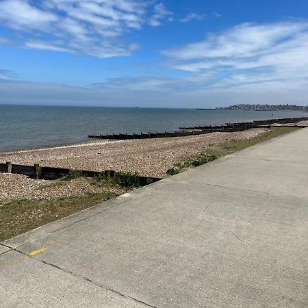 Lovely Static Caravan Whitstable Esterno foto