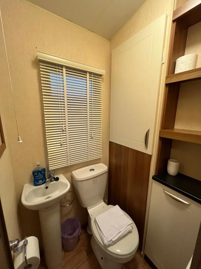 Lovely Static Caravan Whitstable Esterno foto